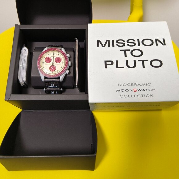 Swatch x Omega Moonswatch Mission to Pluto Watch - Picture 3 of 6